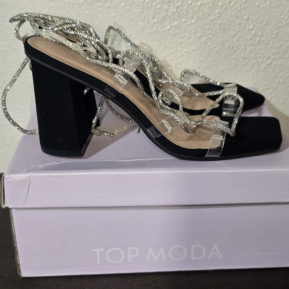 Moda Strappy Black and Silver Heels - Picture 2 of 4